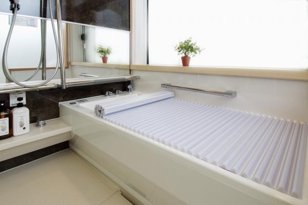 イージーウェーブ風呂フタ　75×125cm用　ホワイト